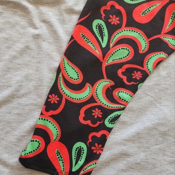 LulaRoe Randy - Picture 2 of 4